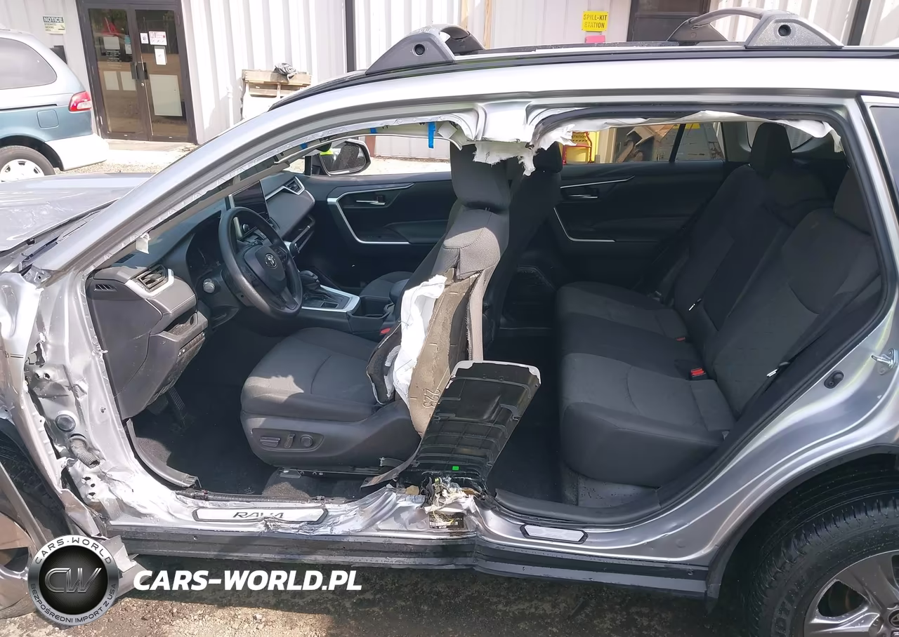 2024 Toyota Rav4 Xle VIN:2T3P1RFV8RC424927 - 14