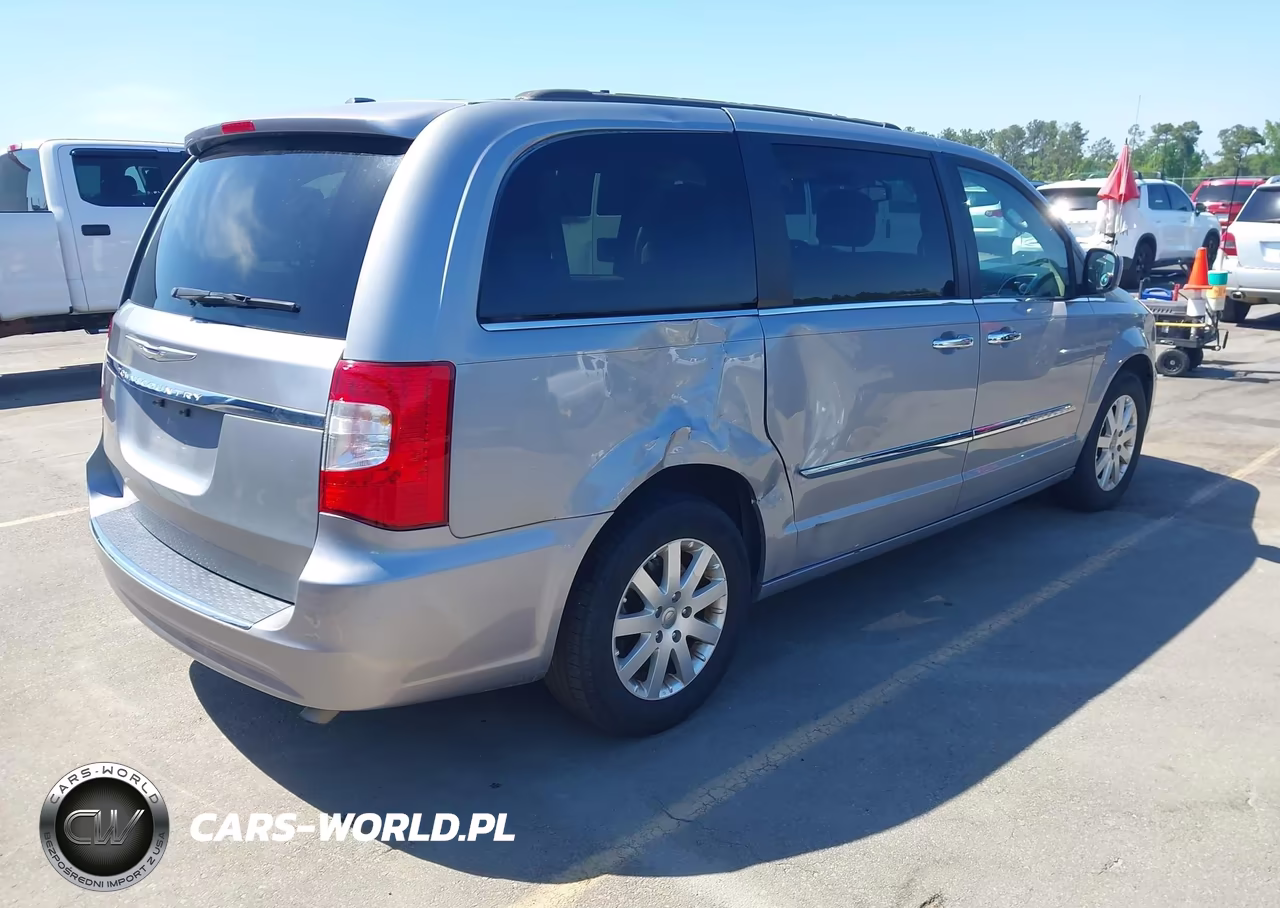 2014 Chrysler Town & Country Touring VIN:2C4RC1BG3ER409041 - 4