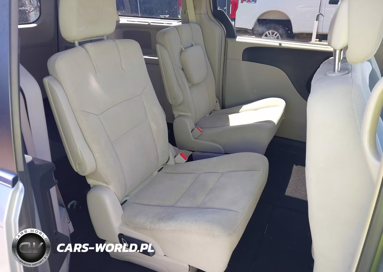2014 Chrysler Town & Country Touring VIN:2C4RC1BG3ER409041 - 8