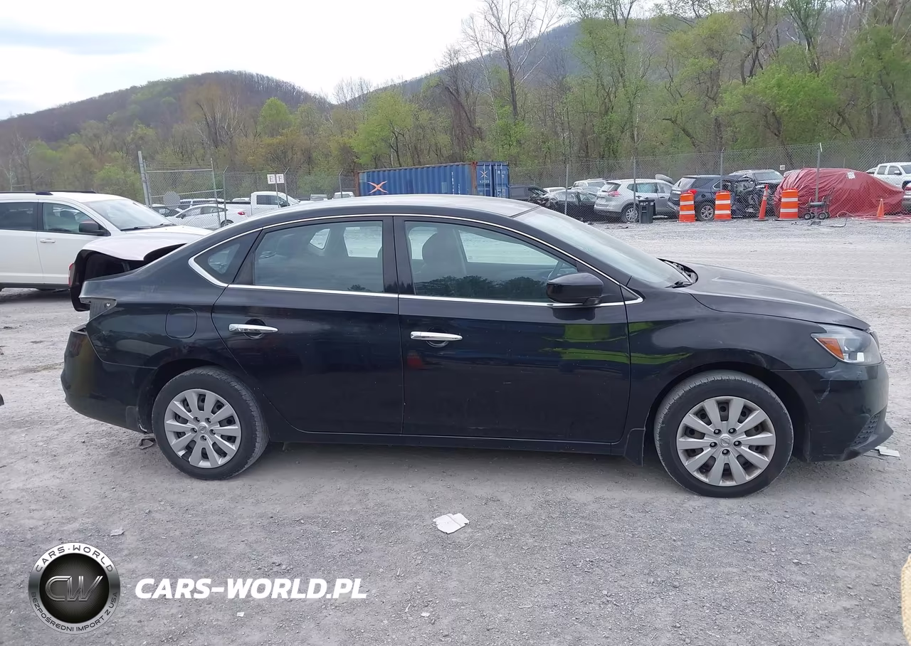 2016 Nissan Sentra S VIN:3N1AB7AP9GY328992 - 14