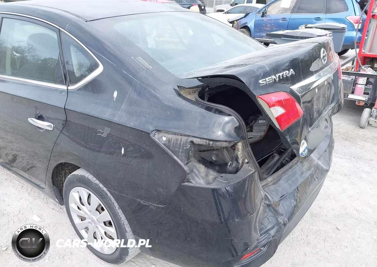 2016 Nissan Sentra S VIN:3N1AB7AP9GY328992 - 19