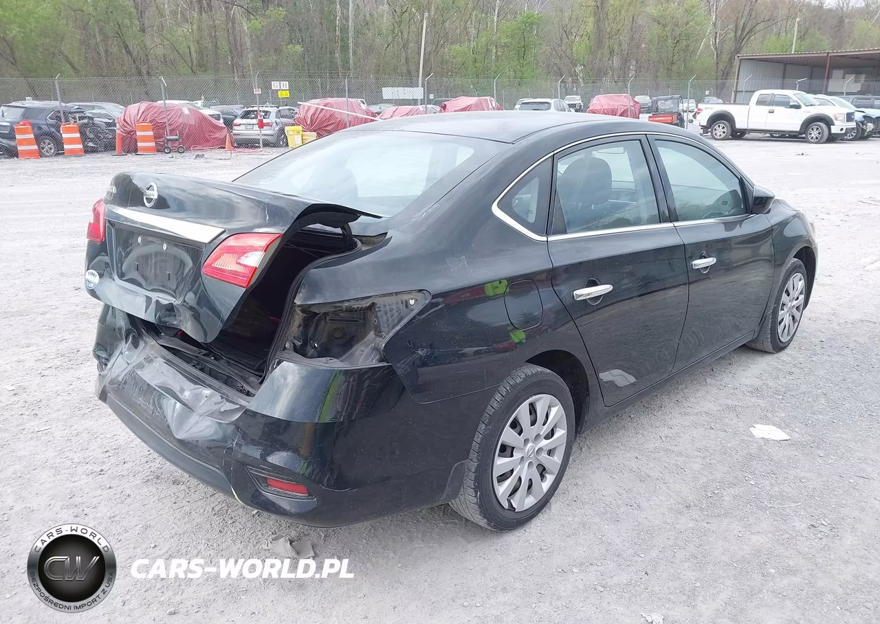 2016 Nissan Sentra S VIN:3N1AB7AP9GY328992 - 4