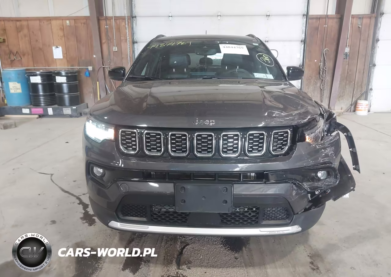 2024 Jeep Compass Limited 4X4 VIN:3C4NJDCN9RT163294 - 12
