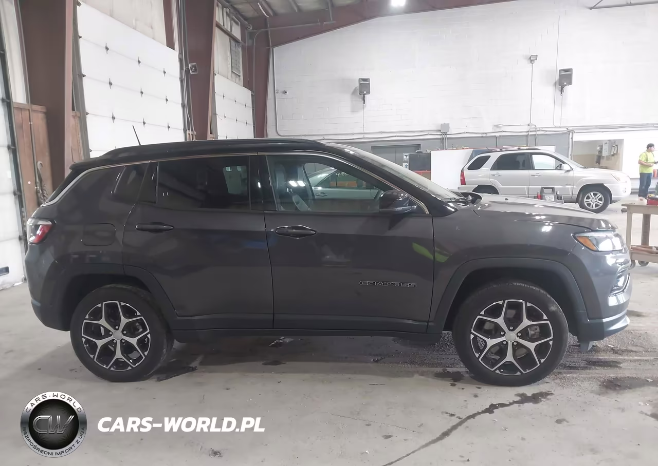 2024 Jeep Compass Limited 4X4 VIN:3C4NJDCN9RT163294 - 14