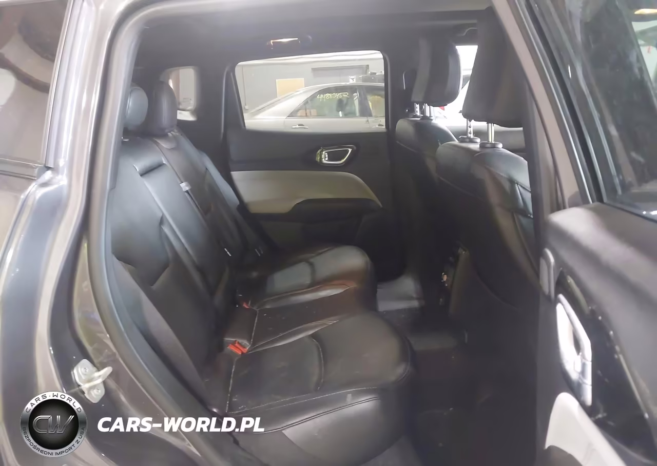 2024 Jeep Compass Limited 4X4 VIN:3C4NJDCN9RT163294 - 8