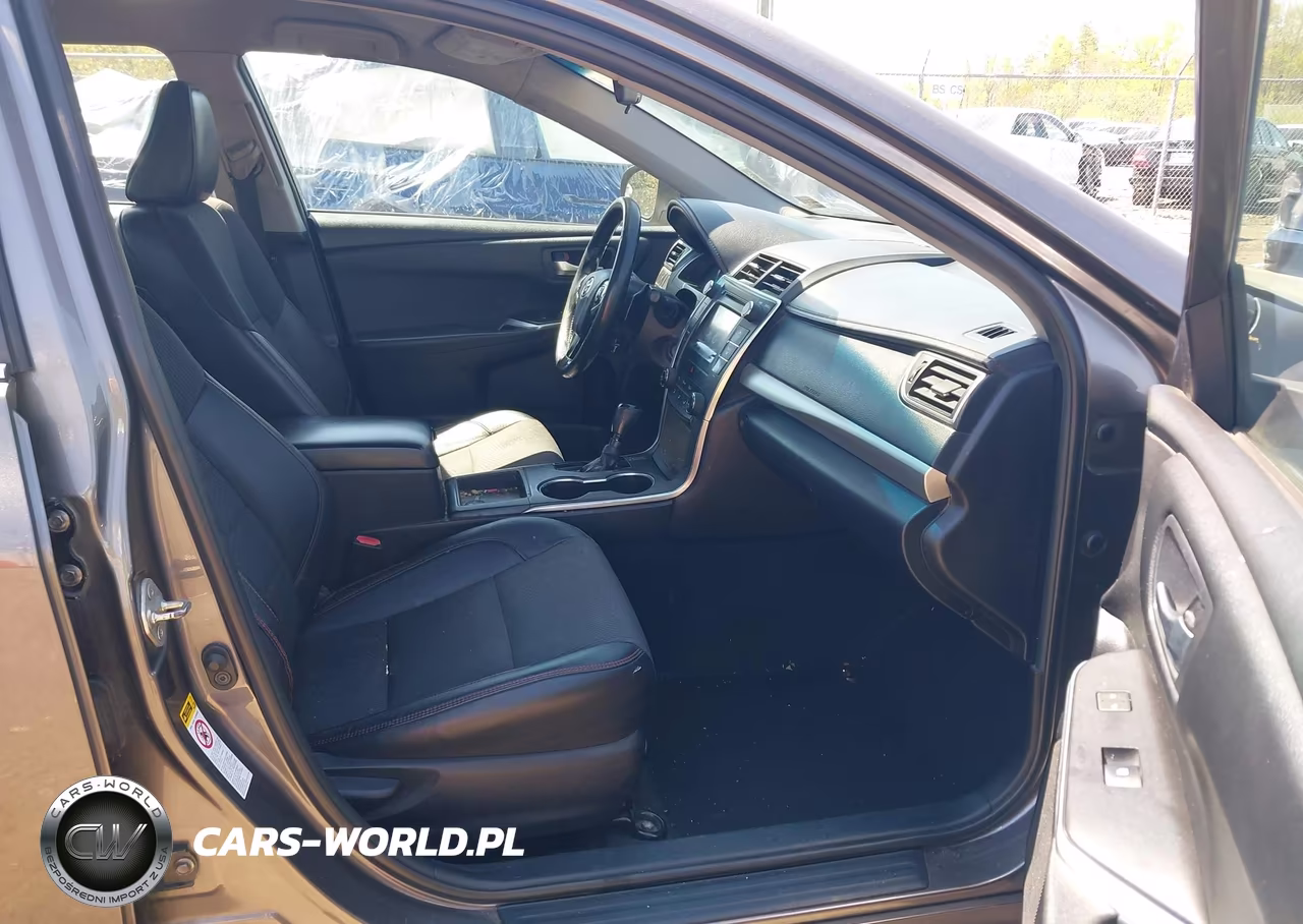2016 Toyota Camry Se VIN:4T1BF1FK9GU595502 - 5