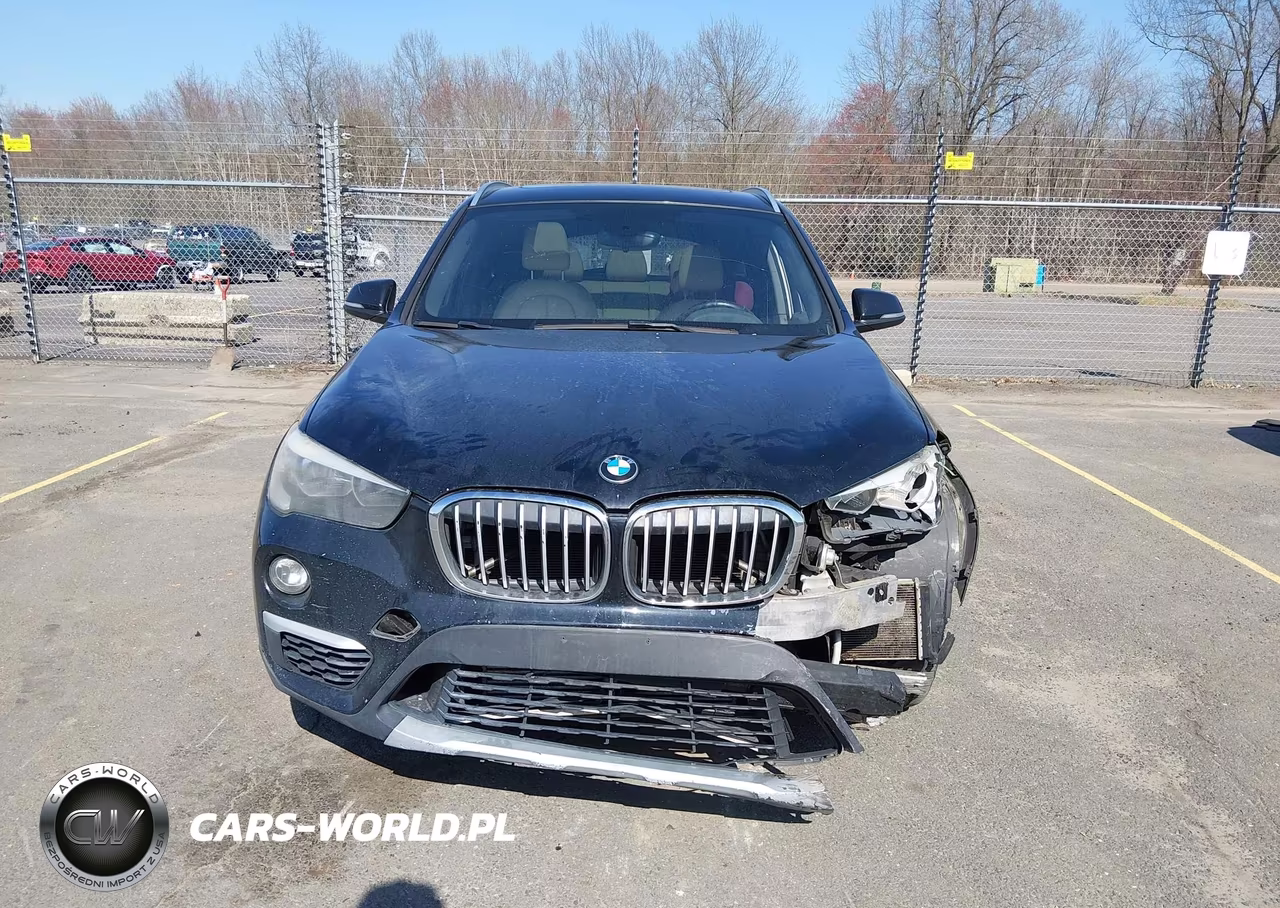 2017 BMW X1 xDrive28I VIN:WBXHT3C33H5F76493 - 12