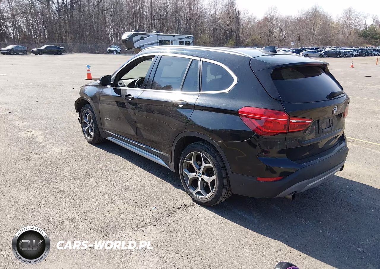 2017 BMW X1 xDrive28I VIN:WBXHT3C33H5F76493 - 3