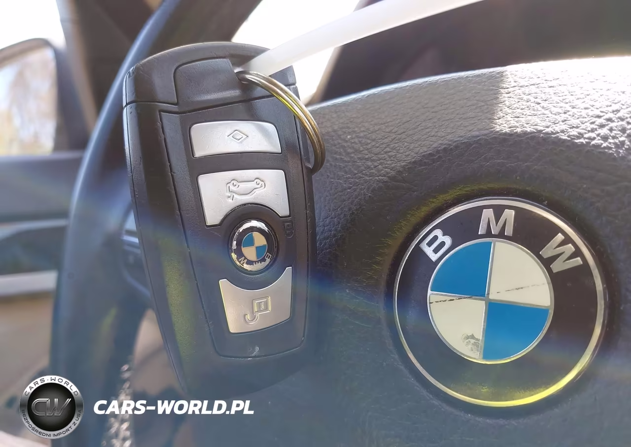 2011 BMW 528I VIN:WBAFR1C57BC747588 - 11