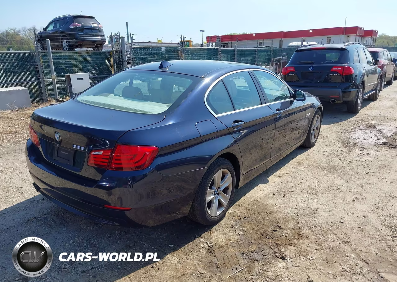 2011 BMW 528I VIN:WBAFR1C57BC747588 - 4