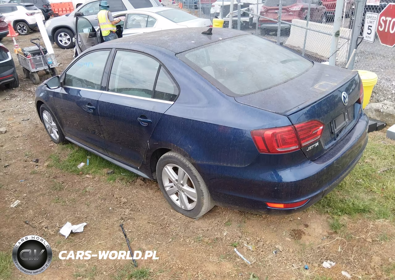 2013 Volkswagen Jetta Hybrid Sel VIN:3VW637AJ9DM315039 - 3