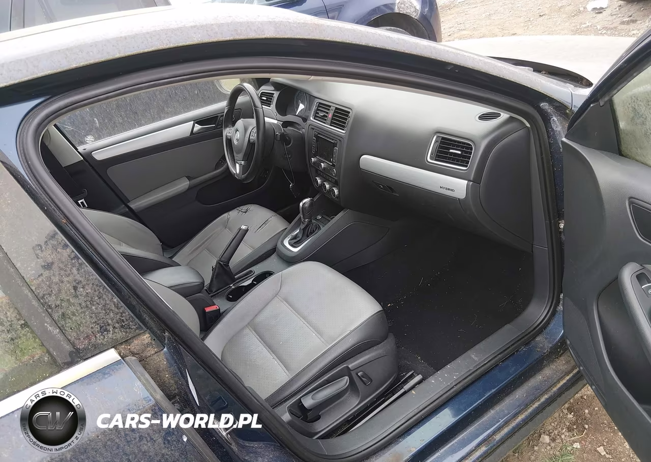 2013 Volkswagen Jetta Hybrid Sel VIN:3VW637AJ9DM315039 - 5
