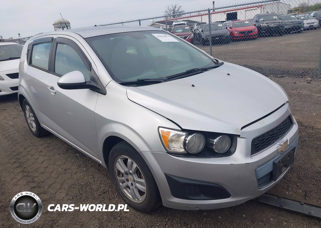 2012 Chevrolet Sonic 1Ls
