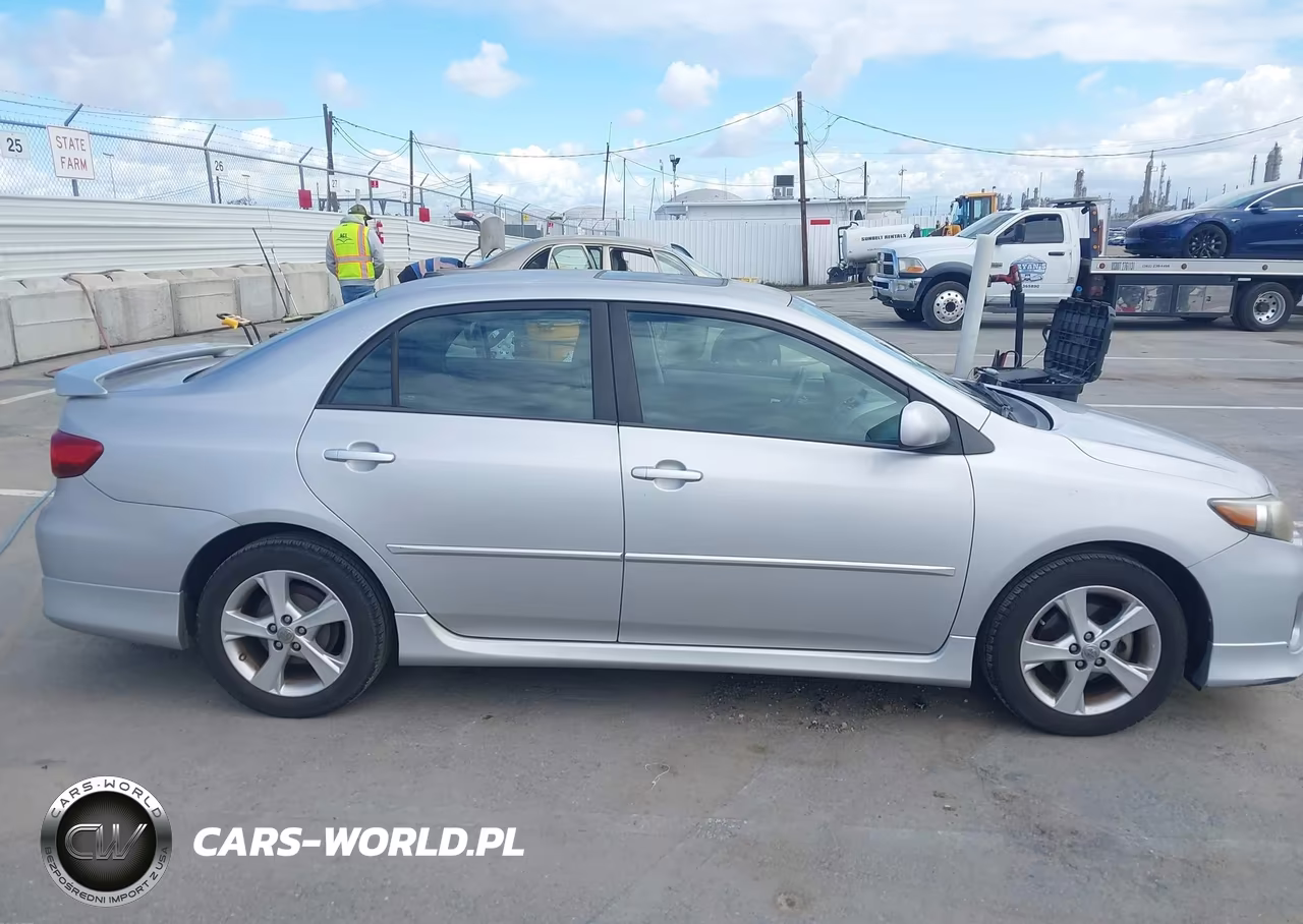 2012 Toyota Corolla S VIN:2T1BU4EE6CC789774 - 13