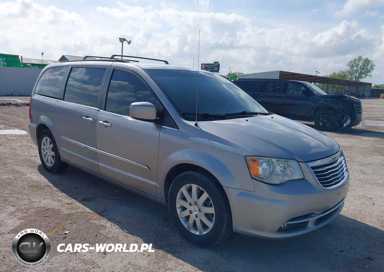 2015 Chrysler Town & Country Touring