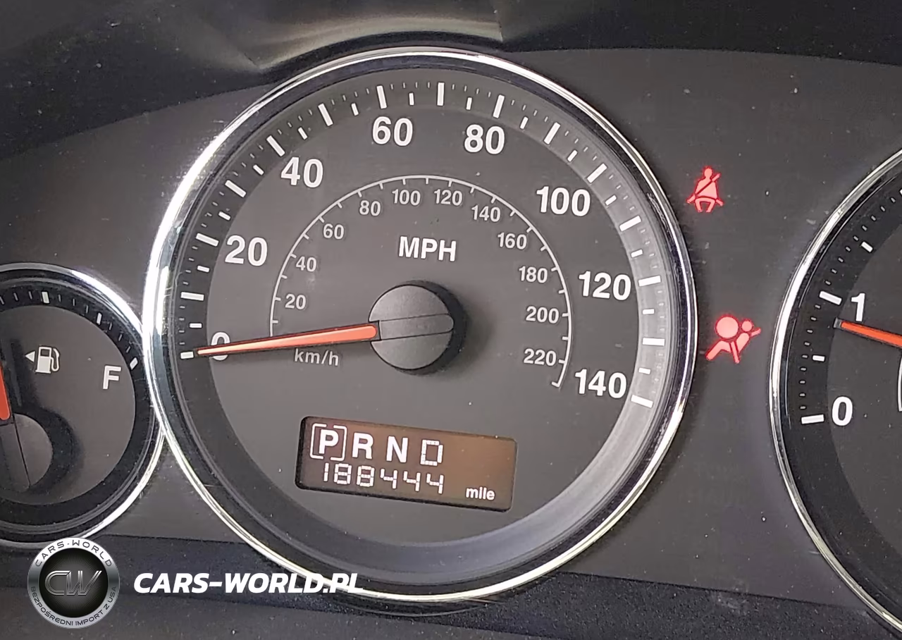 2008 Jeep Commander Sport VIN:1J8HG48K98C221725 - 16