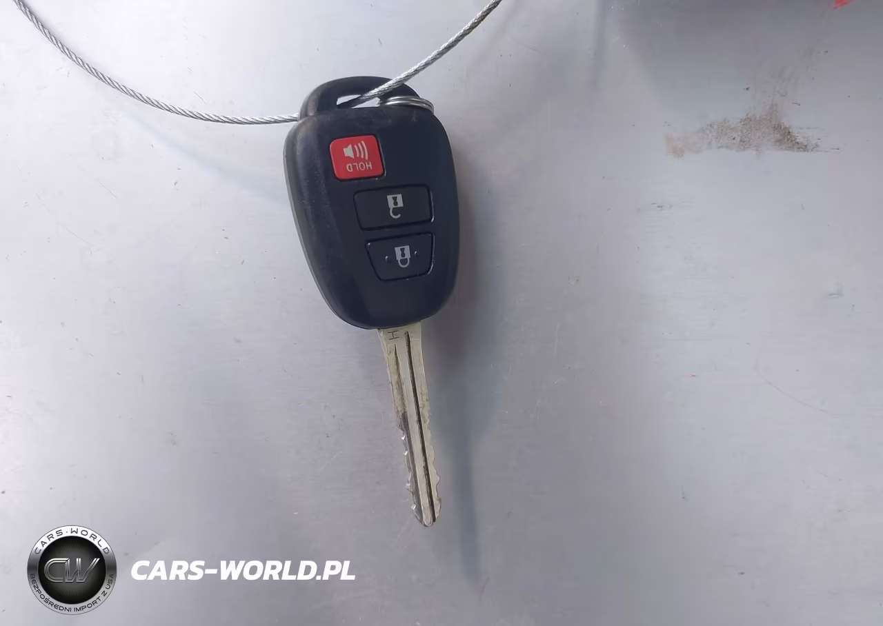 2023 Toyota Corolla Cross L VIN:7MUAAABG4PV057459 - 11