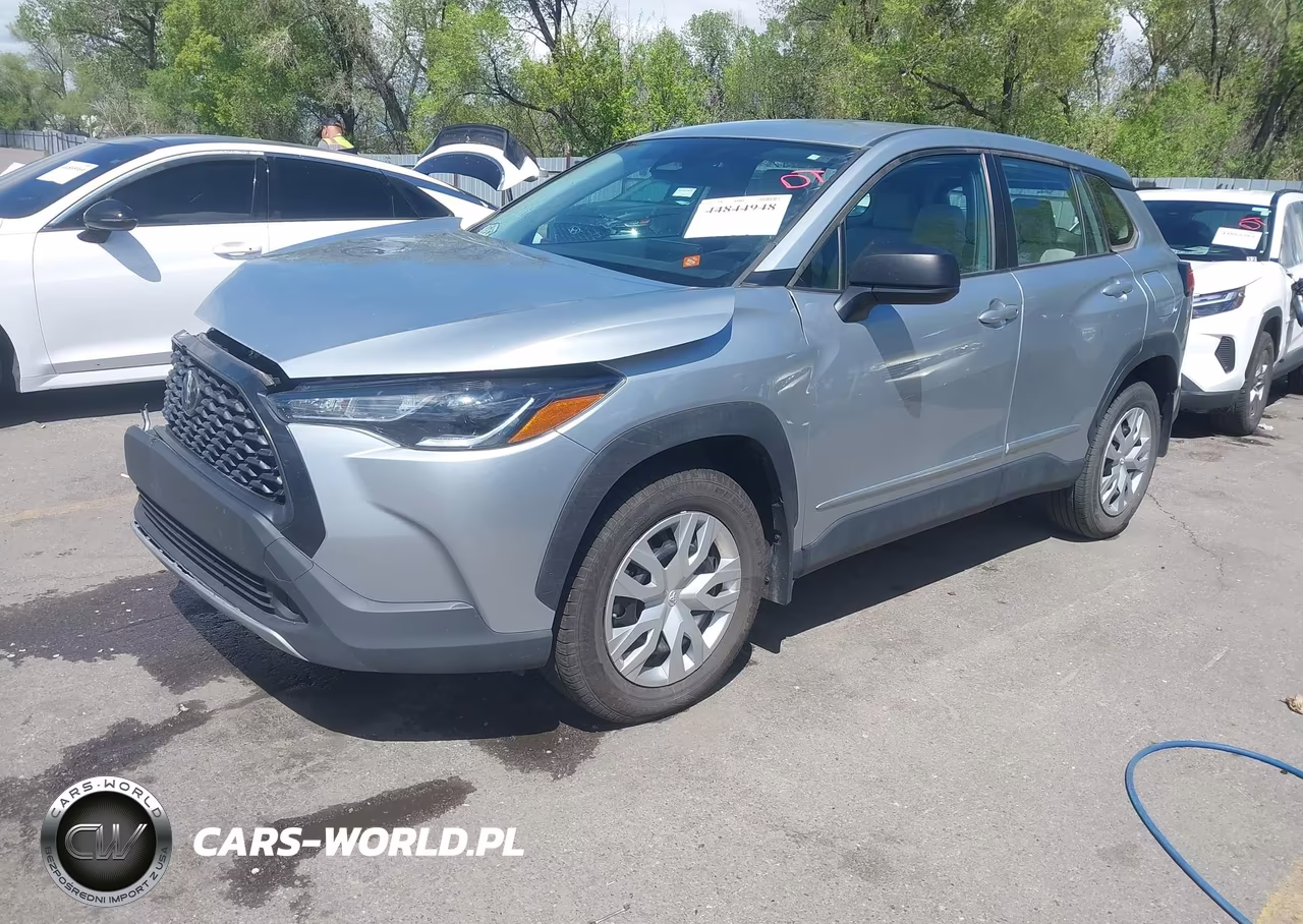 2023 Toyota Corolla Cross L VIN:7MUAAABG4PV057459 - 2