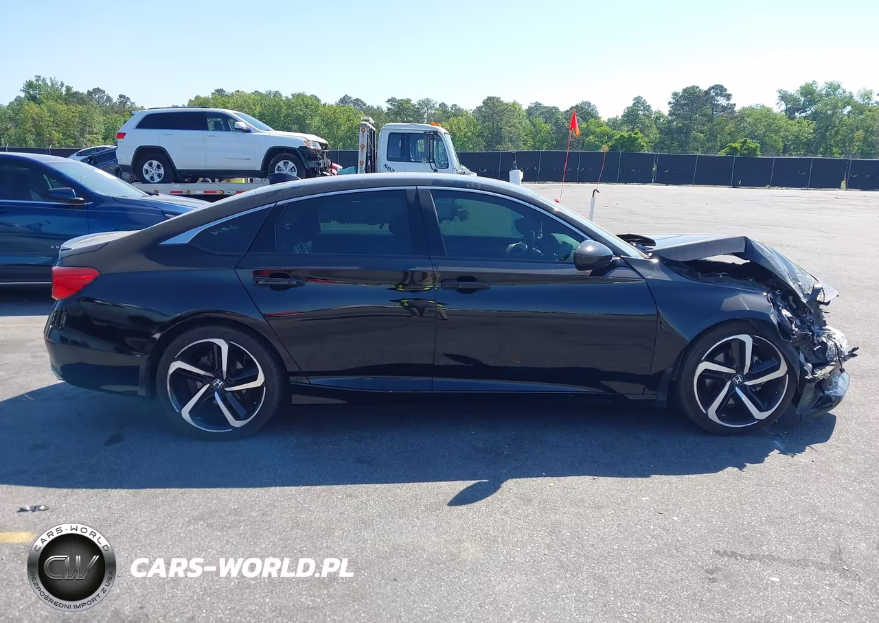 2022 Honda Accord Sport VIN:1HGCV1F31NA046400 - 13