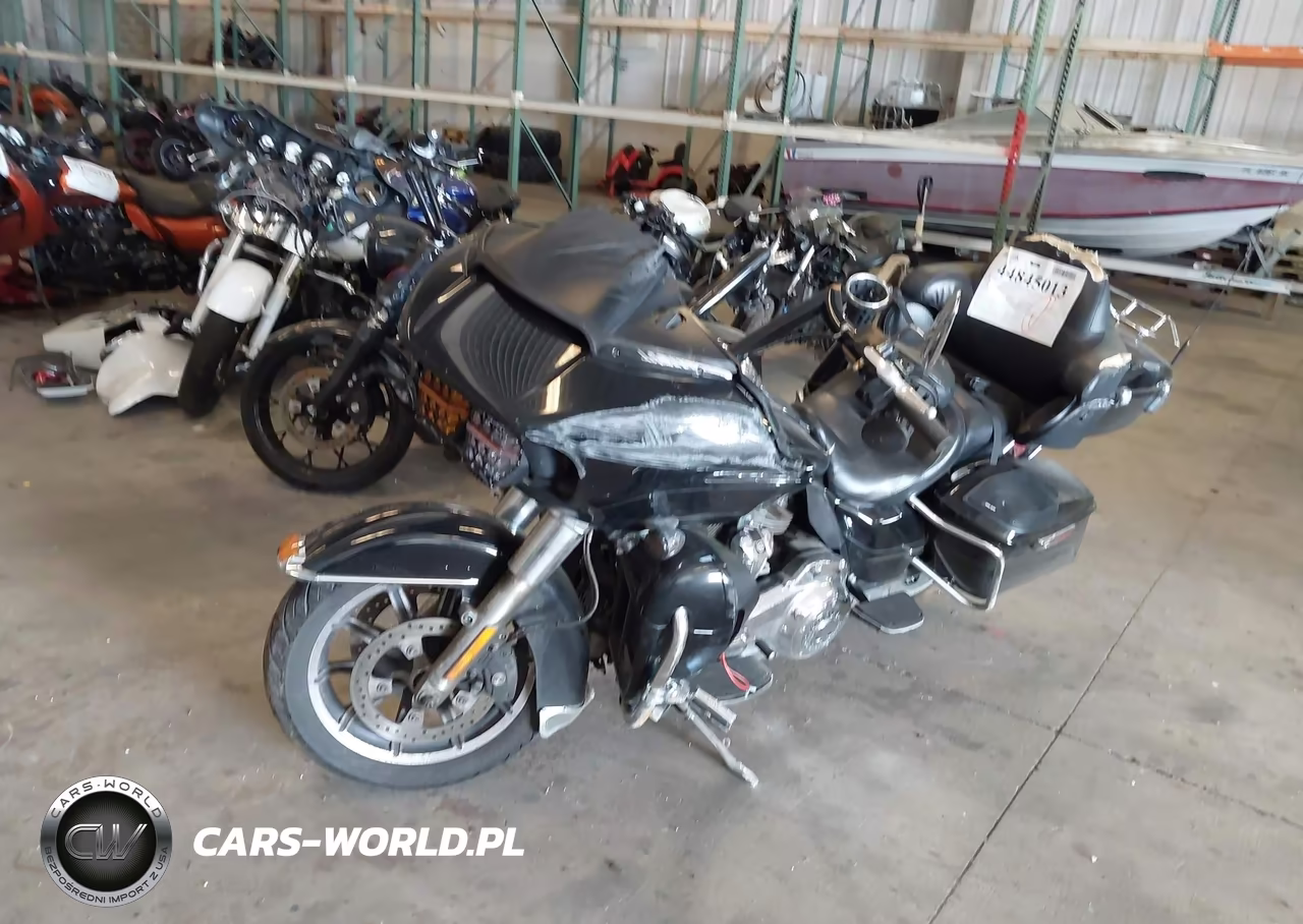 2017 Harley-Davidson Fltru VIN:1HD1KGD15HB624613 - 13