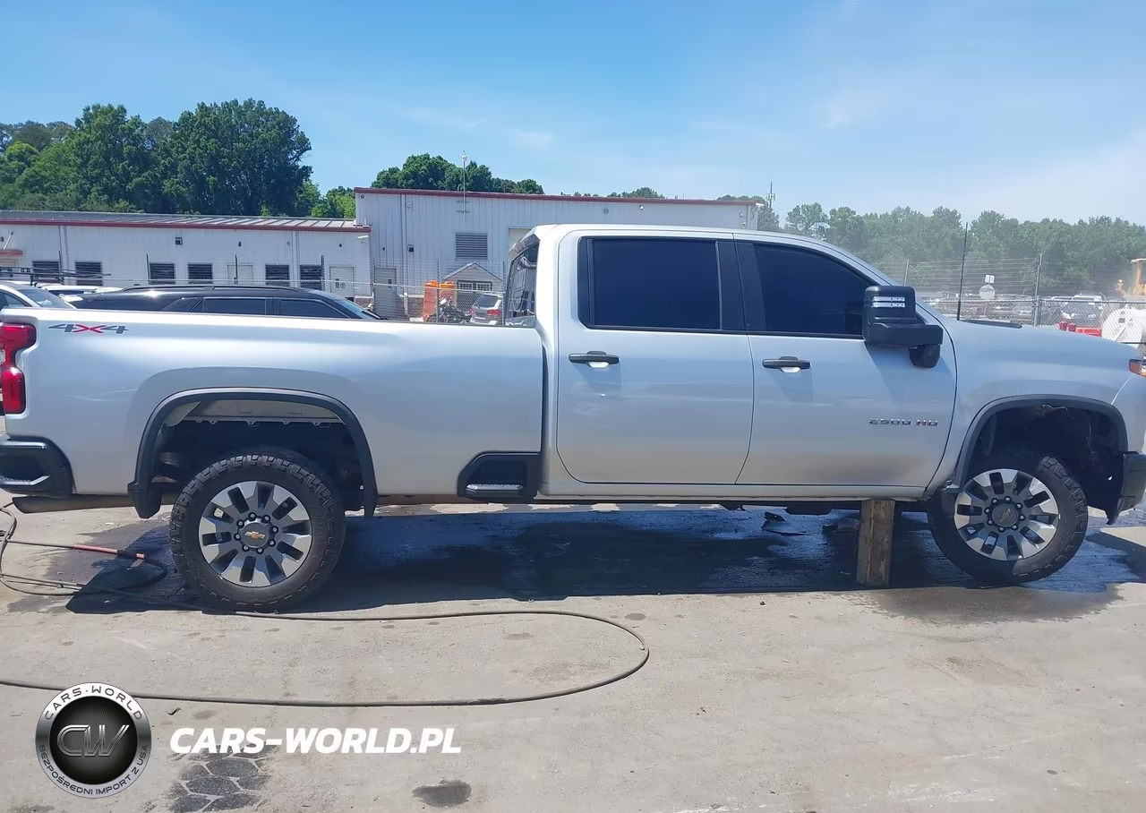 2023 Chevrolet Silverado 2500Hd VIN:1GC4YME72PF195307 - 17