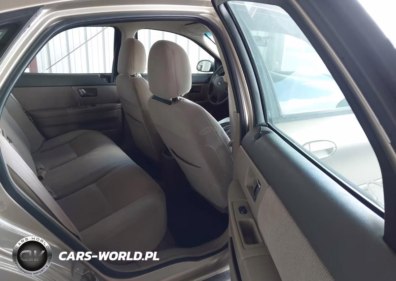 2001 Ford Taurus Ses VIN:1FAHP55S71A190676 - 8