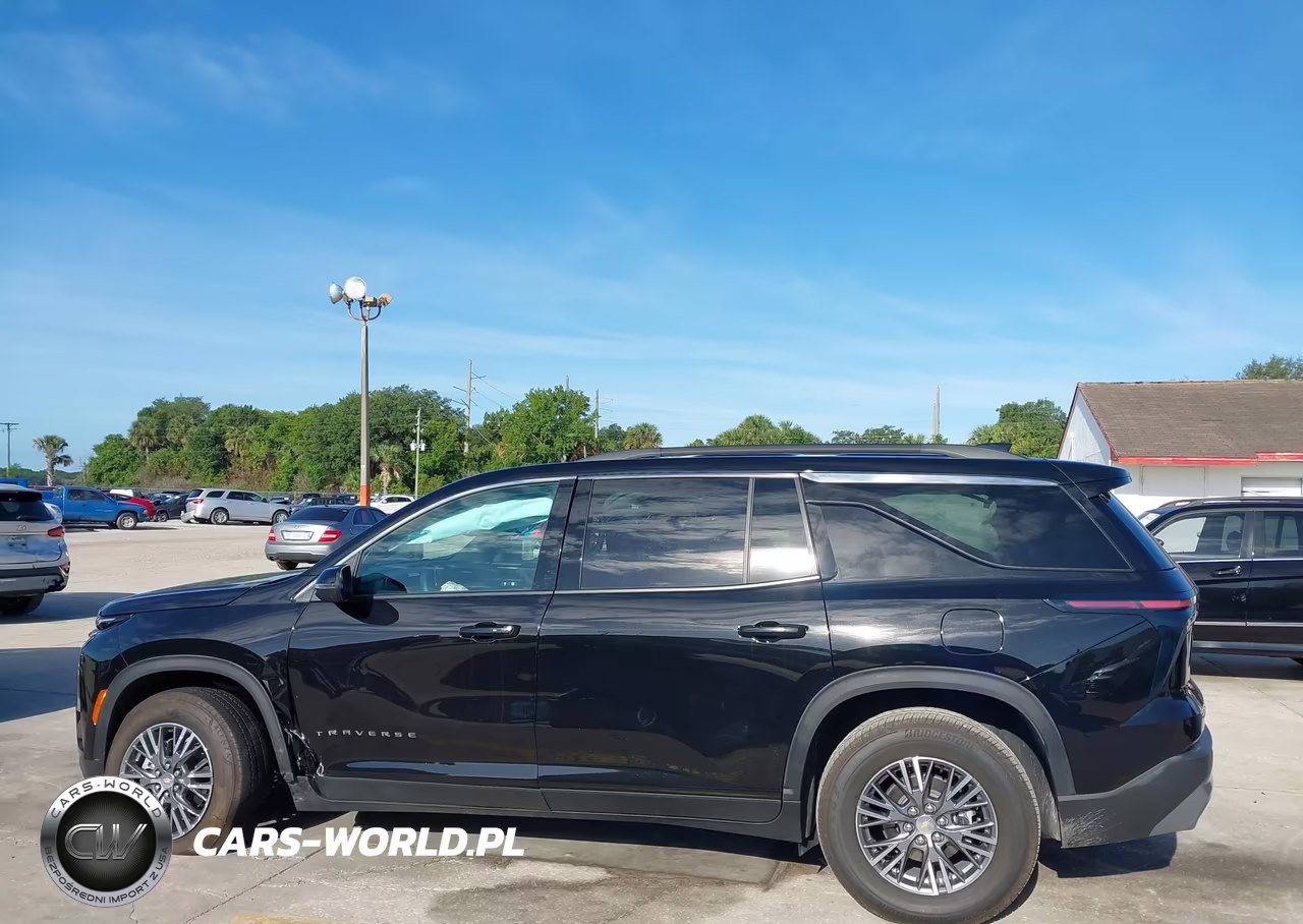 2025 Chevrolet Traverse Fwd Lt VIN:1GNERGRS1SJ127398 - 14