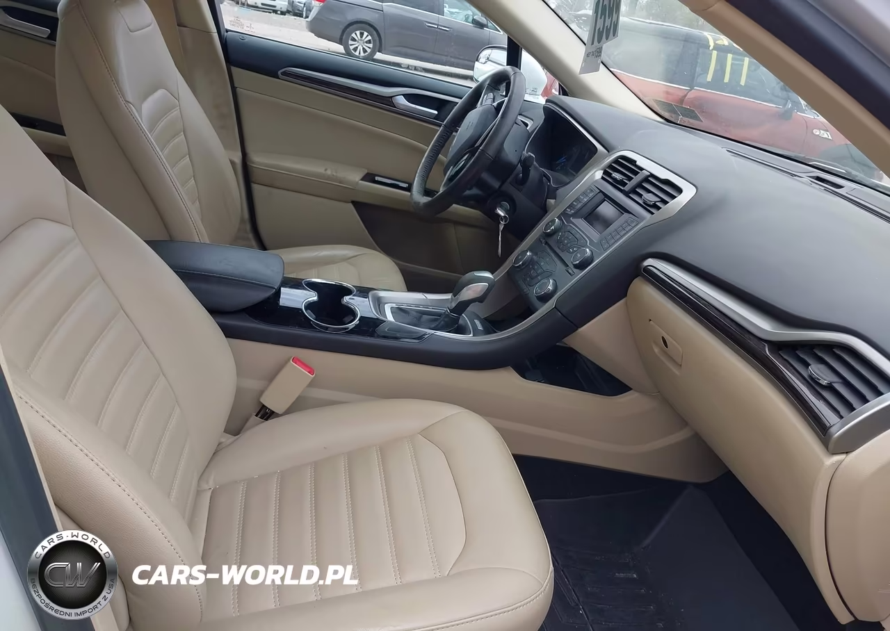 2014 Ford Fusion Se VIN:3FA6P0HD6ER310339 - 5