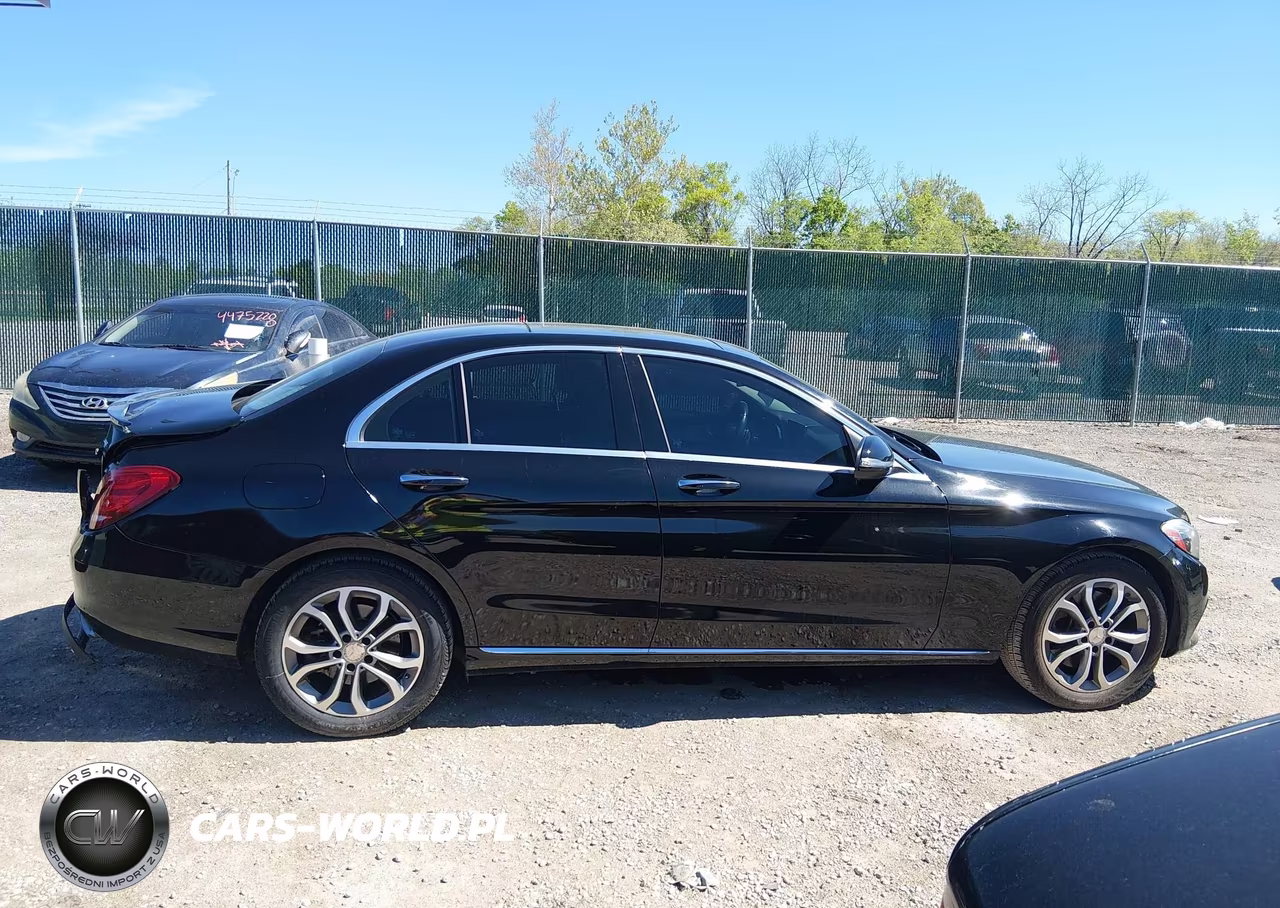 2016 Mercedes-Benz C 300 4Matic VIN:55SWF4KB7GU148364 - 13