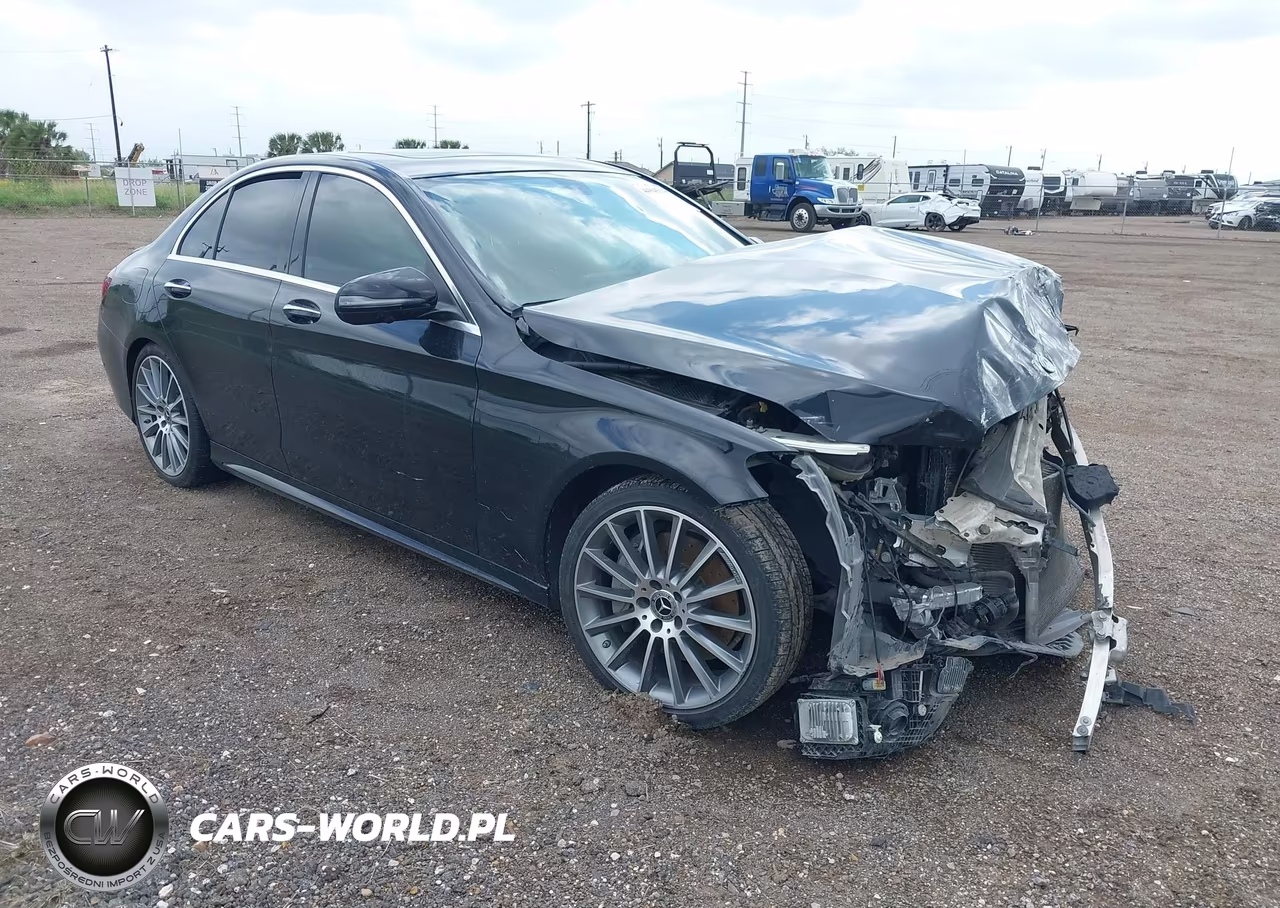 2020 Mercedes-Benz C 300