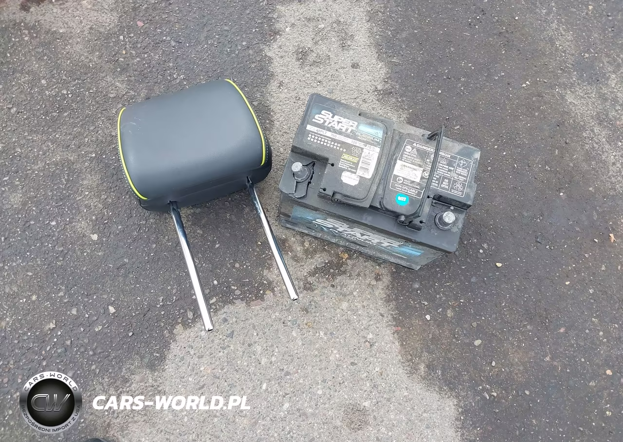 2019 Hyundai Kona Ultimate VIN:KM8K53A55KU267390 - 12