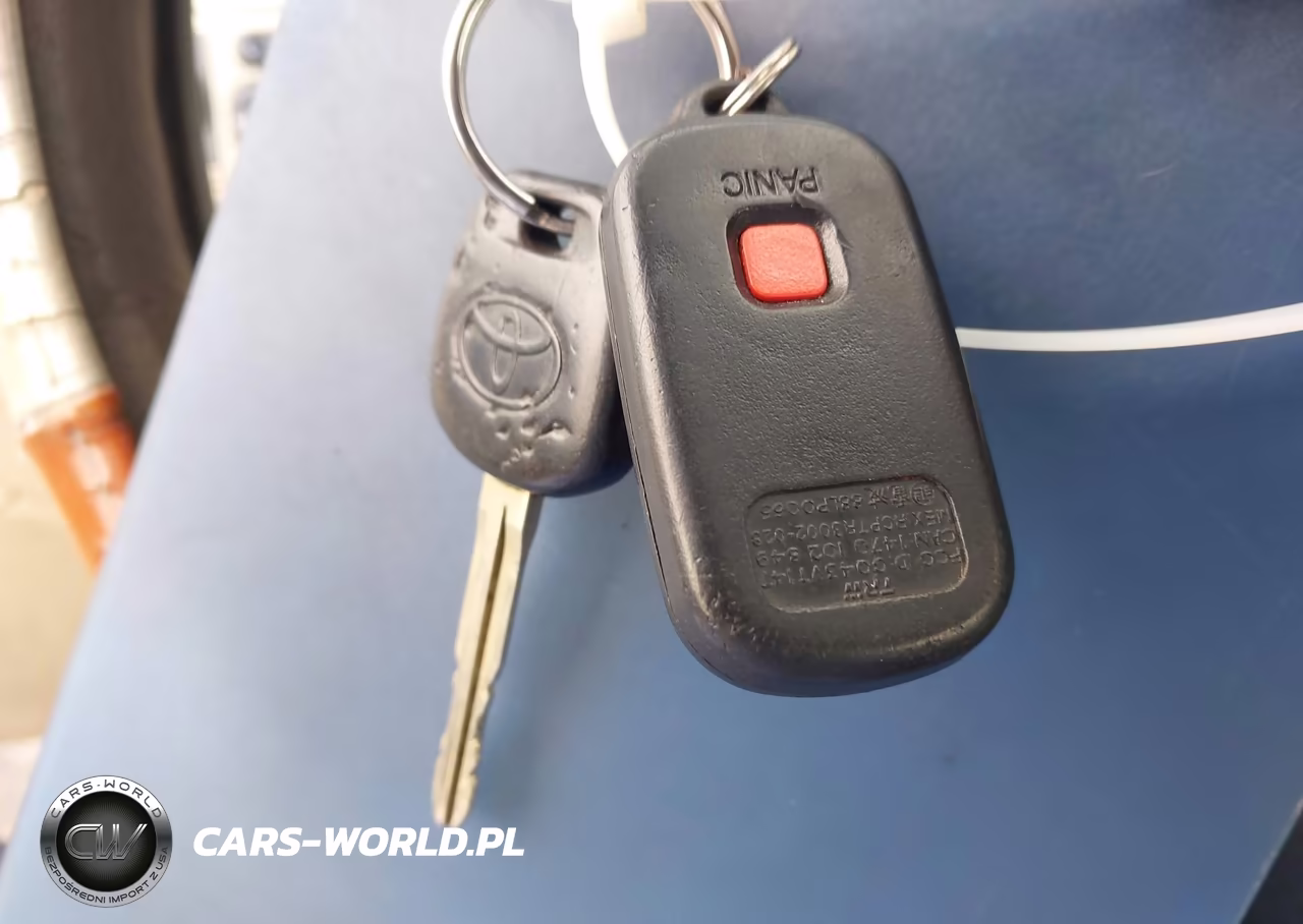 2005 Toyota Corolla Le VIN:1NXBR32E25Z488811 - 11