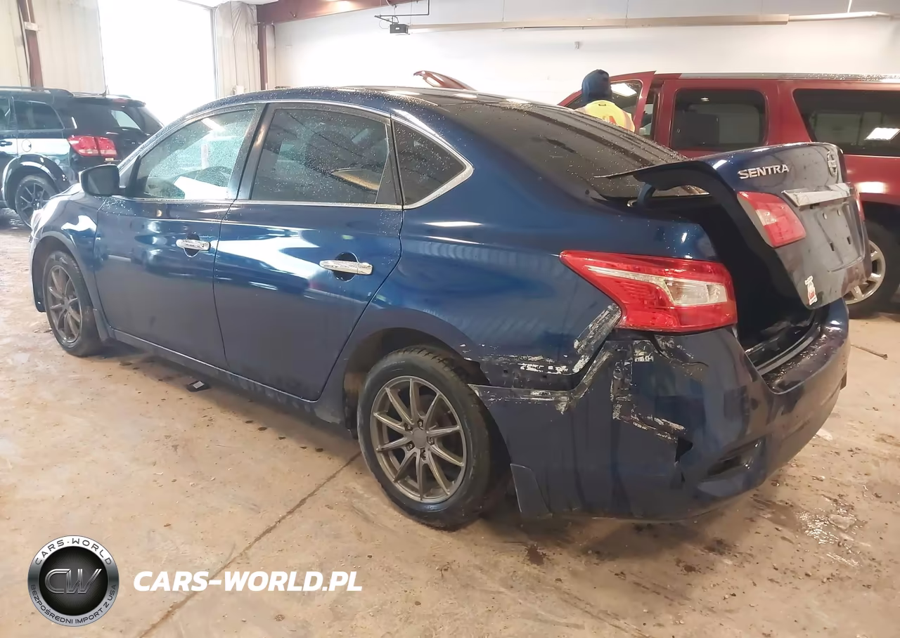 2018 Nissan Sentra S VIN:3N1AB7AP1JY302829 - 3