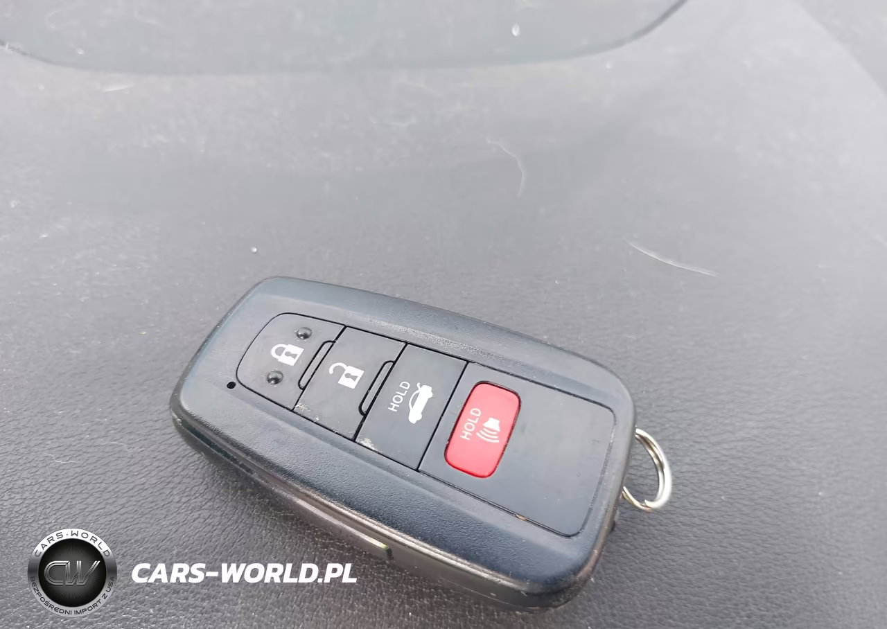 2020 Toyota Corolla Hybrid Le VIN:JTDEBRBE5LJ016898 - 11