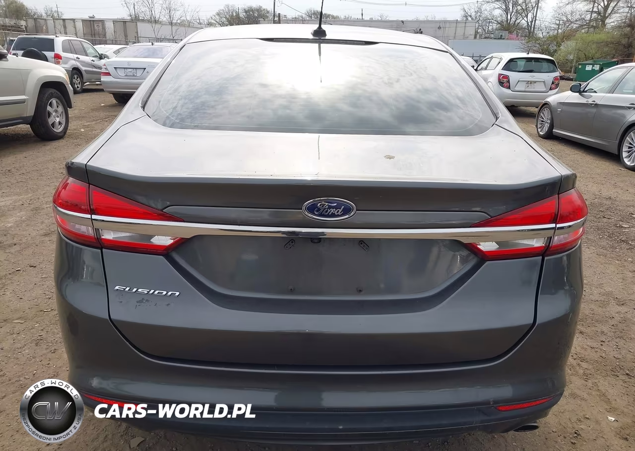 2017 Ford Fusion S VIN:3FA6P0G72HR211050 - 16