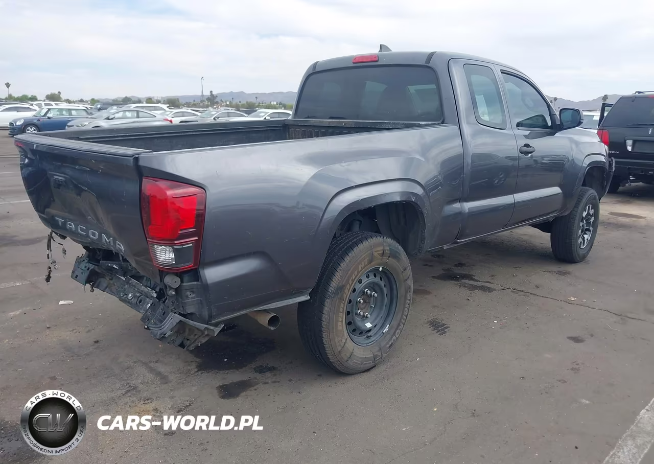2018 Toyota Tacoma Sr VIN:5TFRX5GN0JX126563 - 4