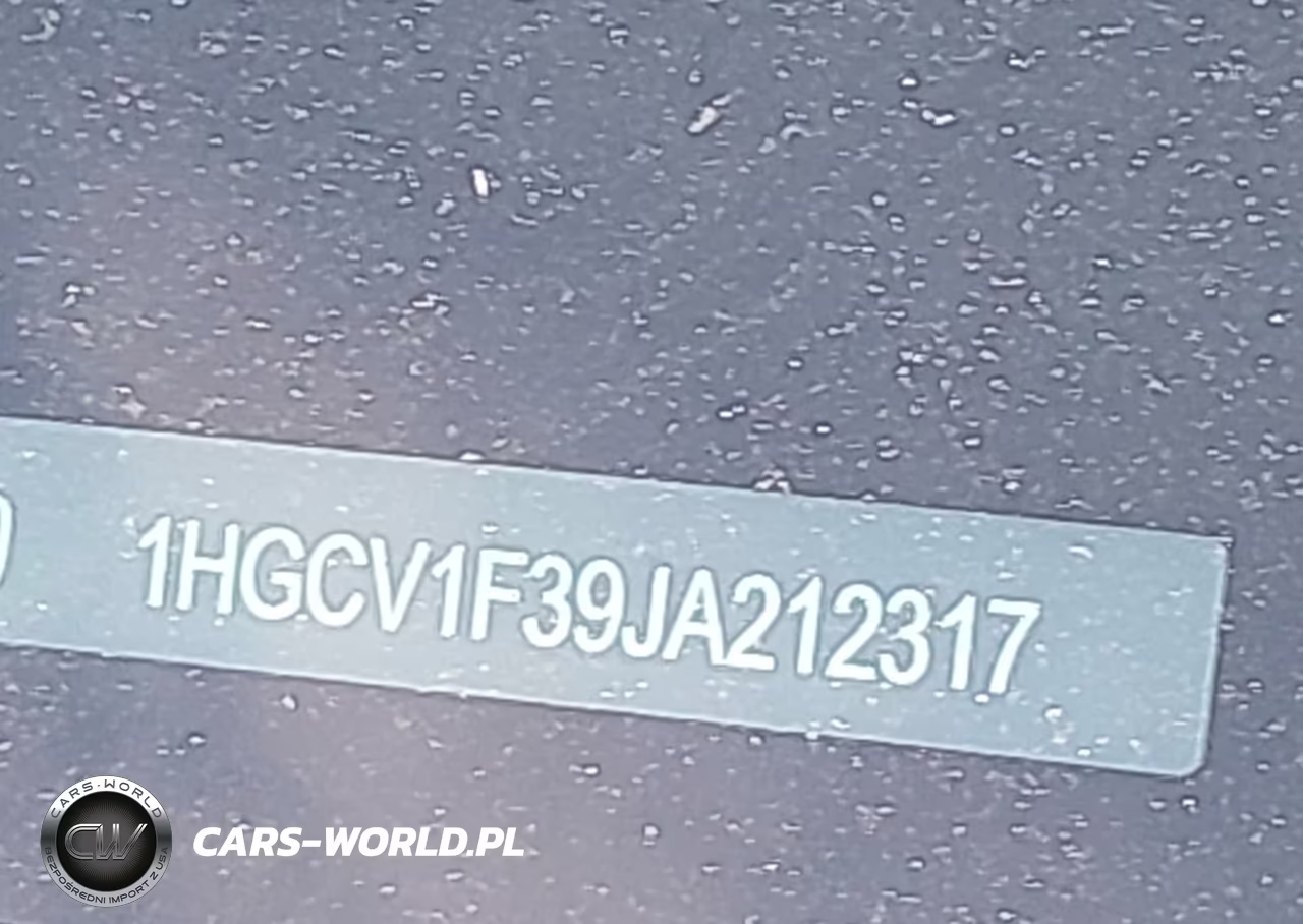 2018 Honda Accord Sport VIN:1HGCV1F39JA212317 - 16