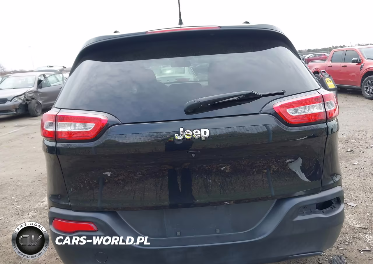 2015 Jeep Cherokee Latitude VIN:1C4PJMCB6FW750797 - 16