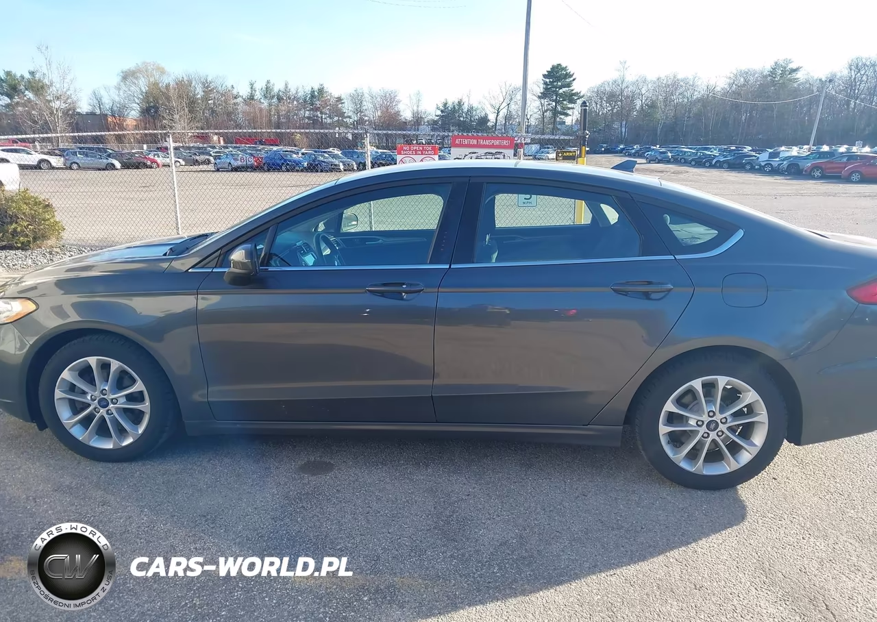 2020 Ford Fusion Hybrid Se VIN:3FA6P0LU7LR264945 - 17
