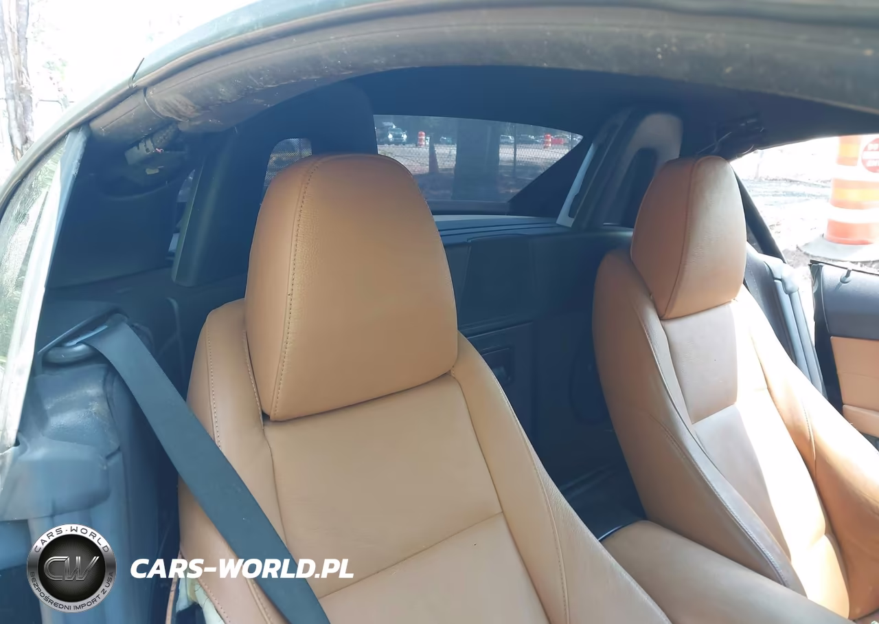 2013 BMW Z4 Sdrive35Is VIN:WBALM1C5XDE633979 - 8