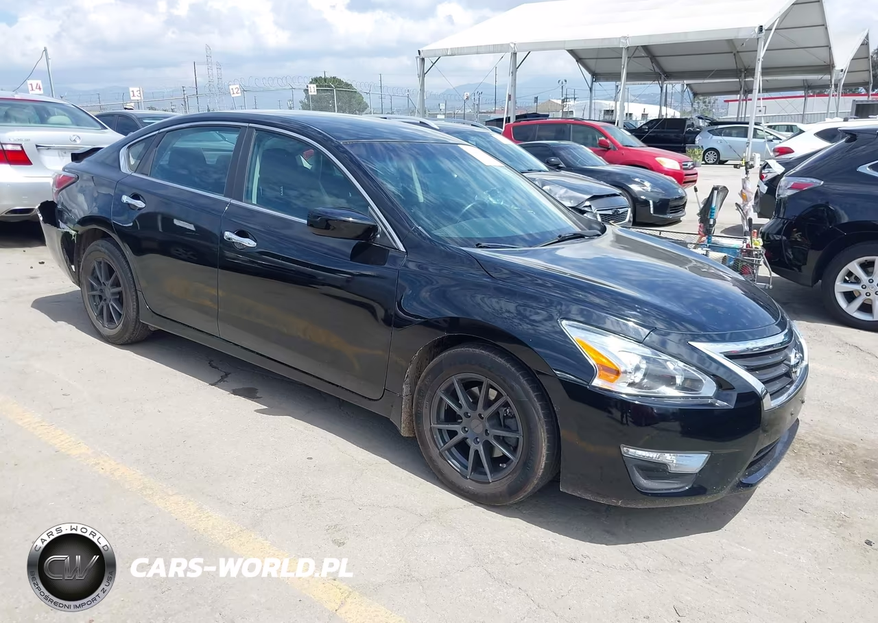 2015 Nissan Altima 2.5 S – zdjęcie 1 z 14