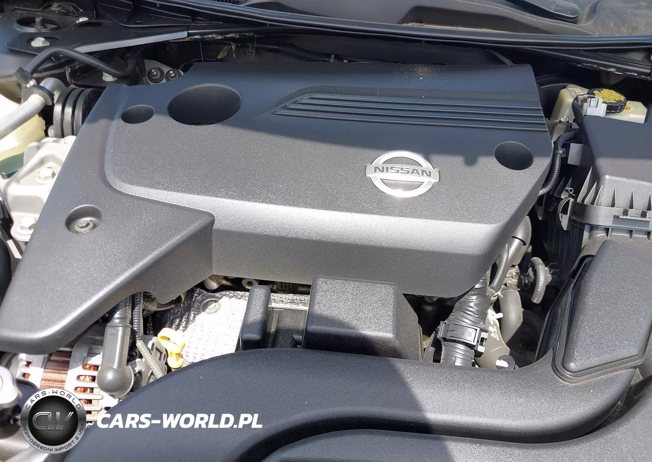 2015 Nissan Altima 2.5 S VIN:1N4AL3AP8FC568647 - 10