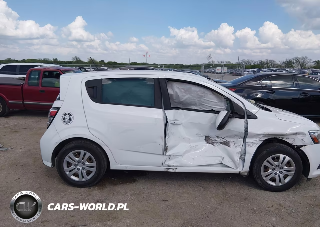 2019 Chevrolet Sonic Lt Auto VIN:1G1JG6SBXK4113783 - 12