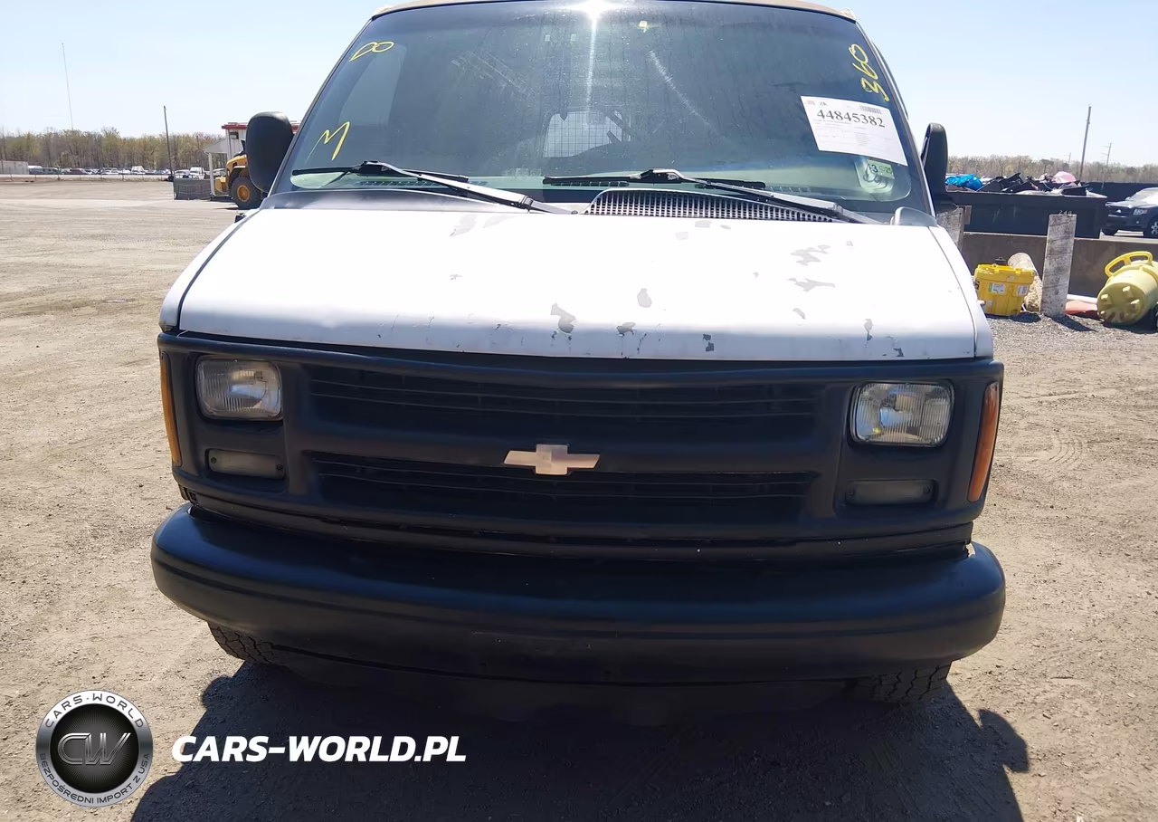 1999 Chevrolet Express VIN:1GCHG35R6X1113236 - 12