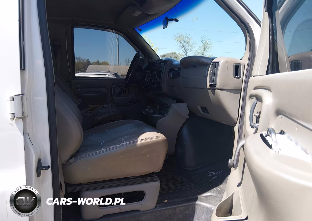 1999 Chevrolet Express VIN:1GCHG35R6X1113236 - 5