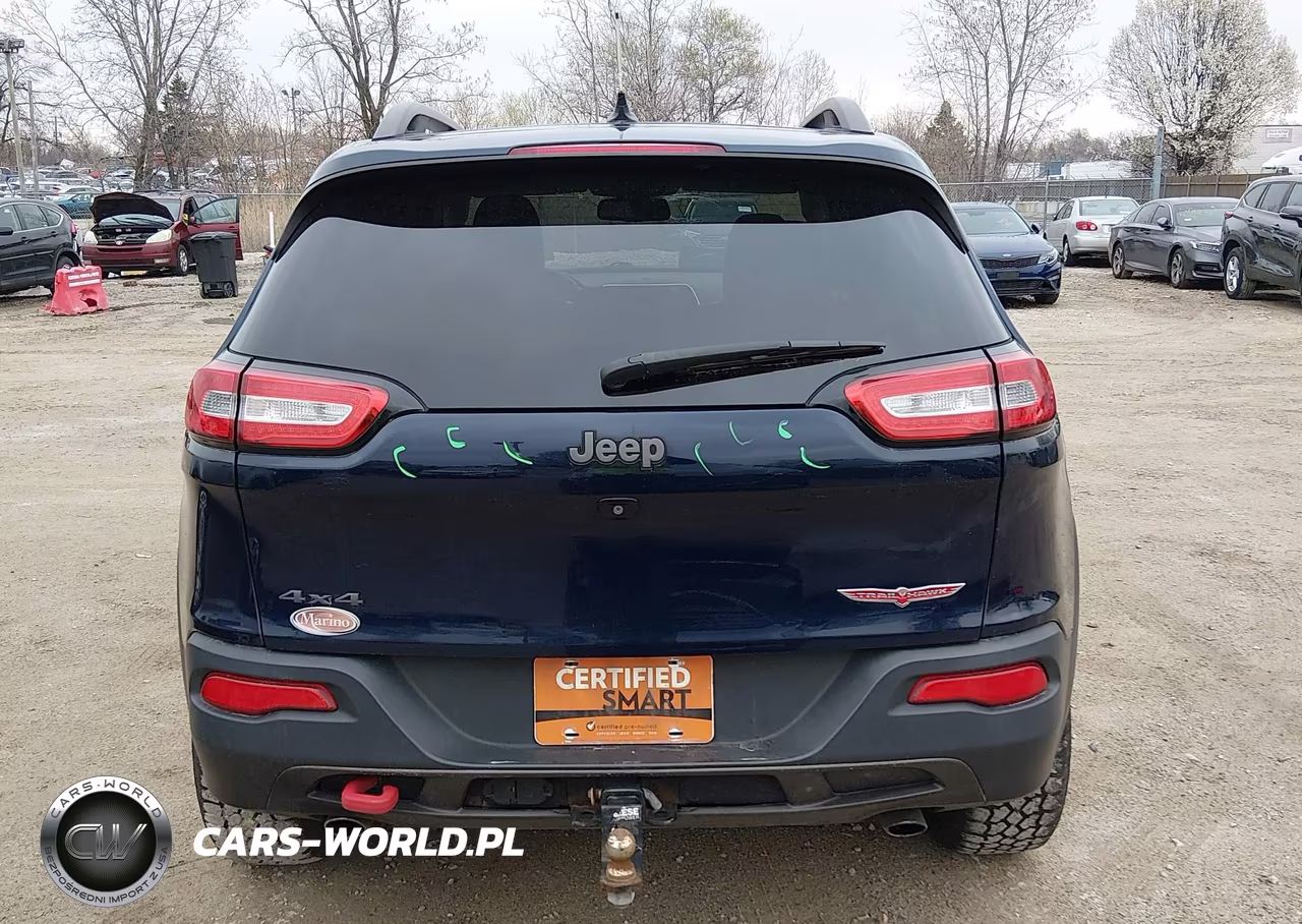 2015 Jeep Cherokee Trailhawk VIN:1C4PJMBS6FW705148 - 16