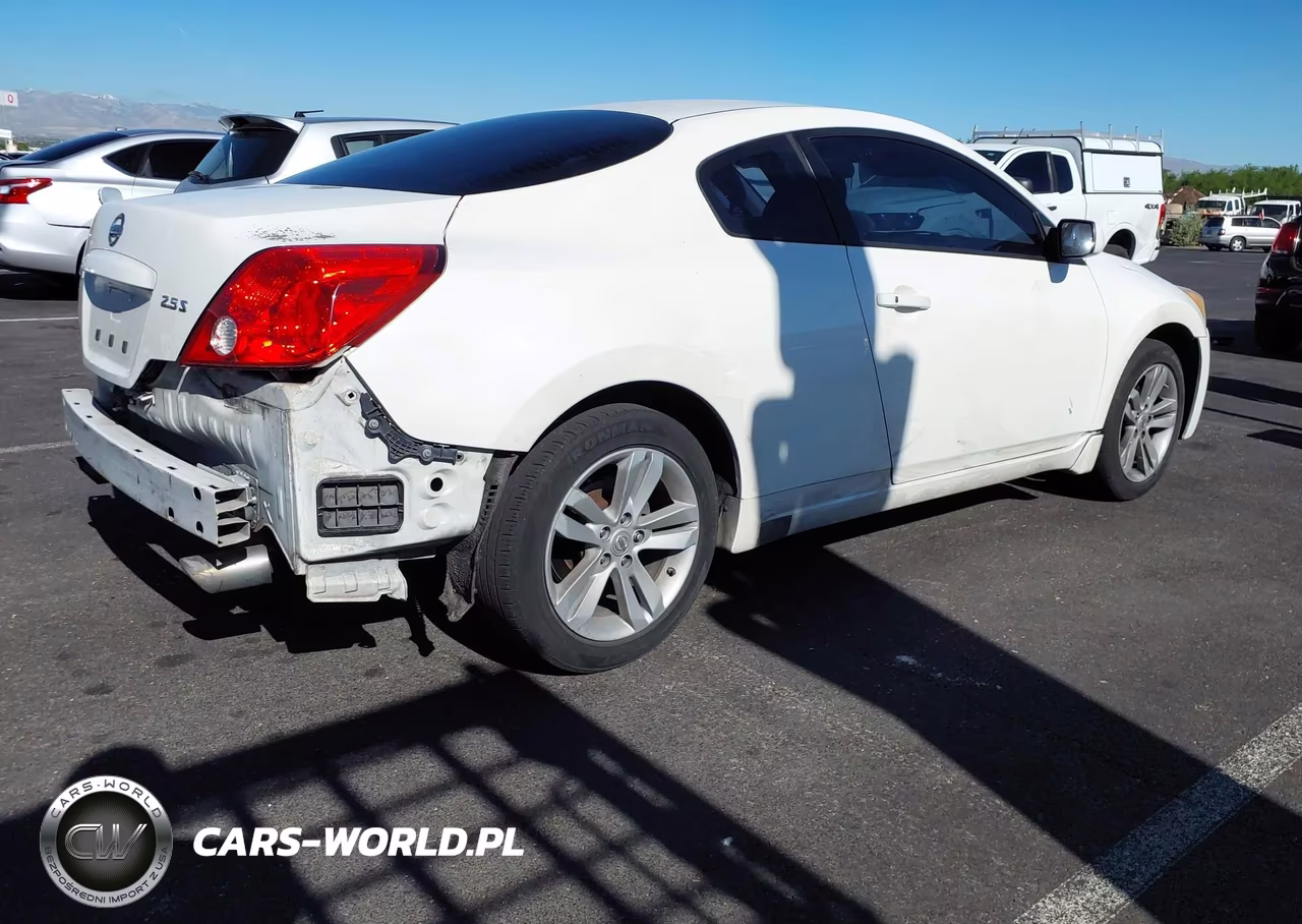 2011 Nissan Altima 2.5 S VIN:1N4AL2EP1BC111144 - 4