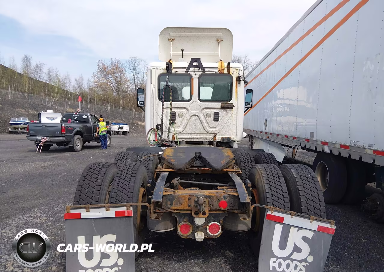 2013 Freightliner Cascadia 113 VIN:1FUJGBDV8DLBW4081 - 15