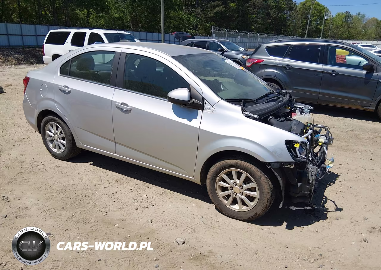 2018 Chevrolet Sonic Lt Auto