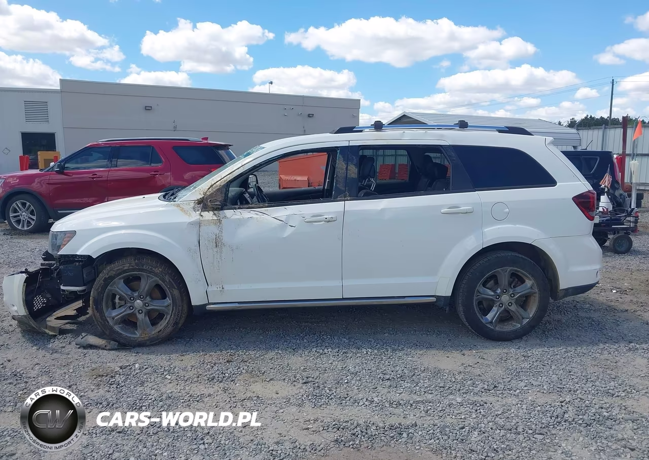 2015 Dodge Journey Crossroad VIN:3C4PDCGB2FT659303 - 13